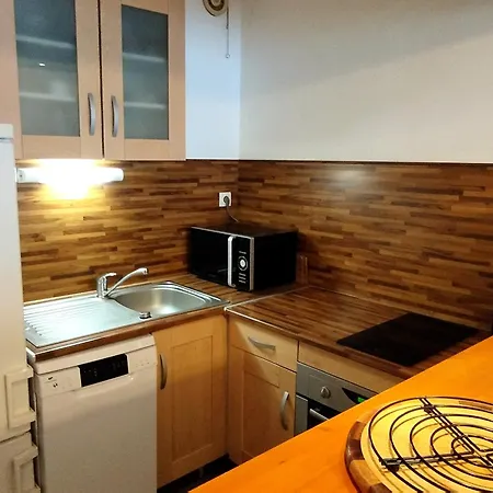 Apartment 2p Face Aux Pistes, Coeur De Station, Proche Centre Aquatique - Balcon, Ascenseur - Fr-1-771-54 *